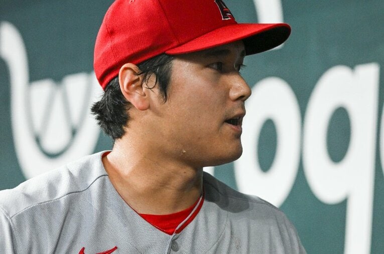 打っては42本塁打、投げても10勝と獅子奮迅の活躍を続けている大谷翔平。敵将のベイカー監督が”休養”について警鐘を鳴らした ／ photograph by Nanae Suzuki