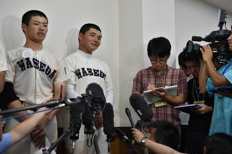 当時１年生の清宮。2015年夏の高校野球・西東京都大会準決勝　早稲田実業×日大三　©︎Hideki Sugiyama　