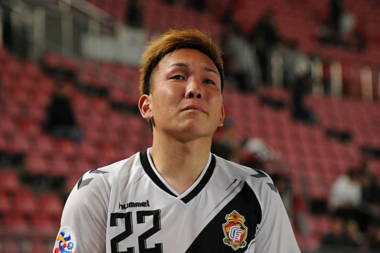 2019年4月、慶南FC時代にACLで鹿島アントラーズと対戦して決勝ゴールを決めた邦本。試合終了後は涙が溢れた　©︎Getty Images