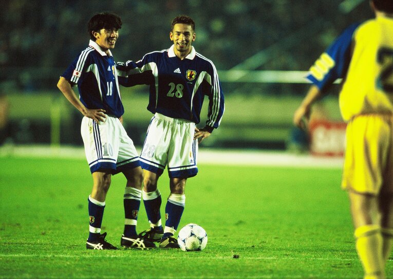 シドニー五輪最終予選、中村俊輔、中田英寿らを擁する日本はカザフスタンを破って五輪切符を手に入れる　©Kazuaki Nishiyama