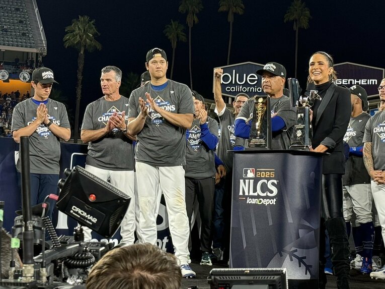 【“テレビに映らない”大谷写真】MVPが分かる立ち位置…写真はまだまだ続きます　©Naoyuki Yanagihara