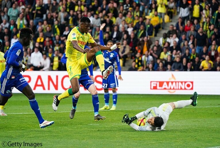 川島永嗣、欧州10年目の意味。「この挑戦を心から楽しむ」(2)