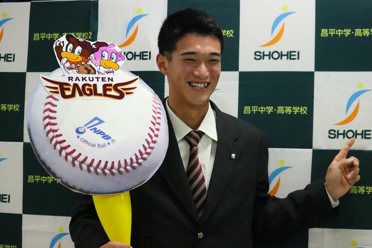 仙台での活躍を誓った吉野創士　©Chihiro Takara