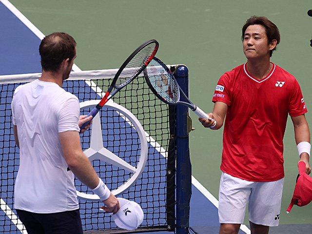 西岡良仁、マリーと4時間39分の大激戦。本人が冷徹に振り返る敗因を財産に。<Number Web> photograph by Getty Images