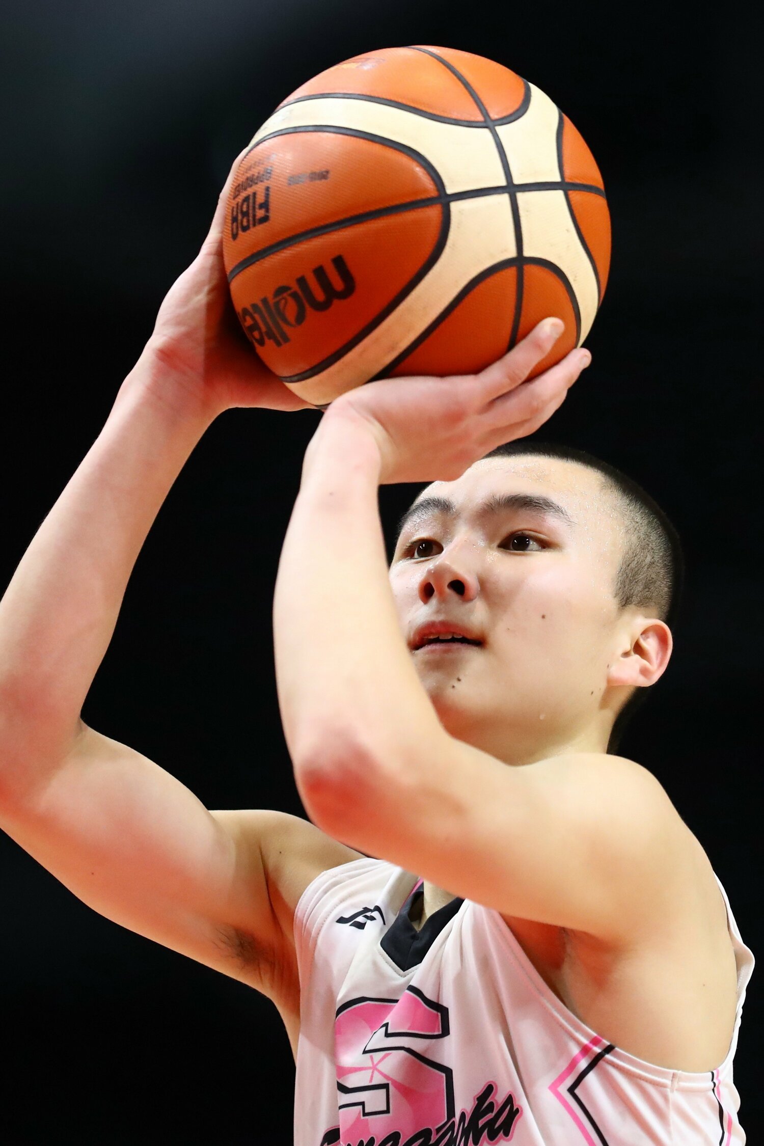 桜丘高校時代の富永　©︎AFLO