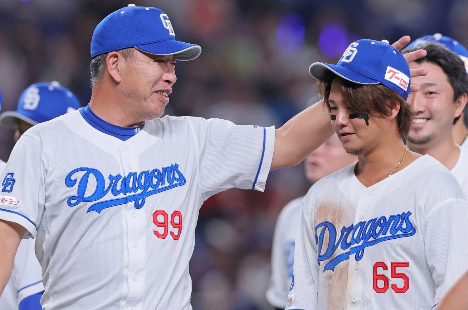 「中日は去年よりずっと強い」ドラゴンズOBが苦言も…井上一樹監督、何が足りない？「エース投手のコントロールが悪い」「藤浪晋太郎に右打者を並べていれば…」＜Number Web＞ photograph by JIJI PRESS