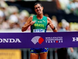 「夫が泣きながら電話してきたの」世界陸上で落とした結婚指輪…“競歩金メダル”カイオと妻がブラジルで語る夫婦愛「心に大きな穴が開いたよ」