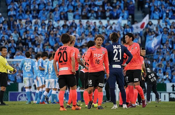 ジュビロは残るべくして残留し、 ヴェルディは誇りとともに散った。