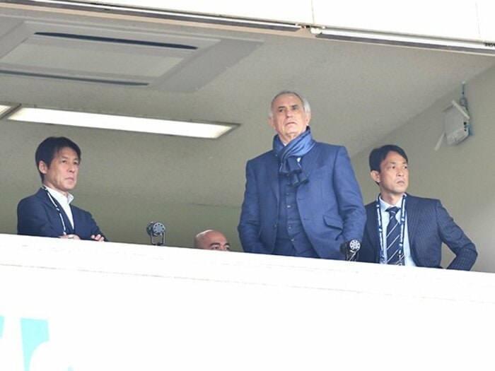 代表選考前にハリルホジッチを直撃。「本田や香川は出ていないが……」＜Number Web＞ photograph by AFLO