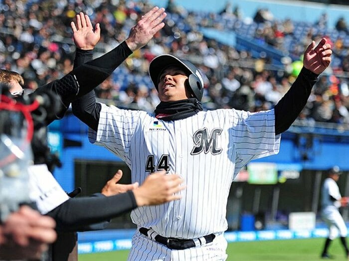 体重114kgに、打率はまさかの5割!?アジャ・井上晴哉と「太目」の系譜。<Number Web> photograph by NIKKAN SPORTS
