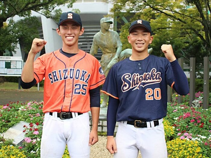 平日は個人練習のみ？  国立大理系右腕コンビが待つ運命のドラフト「なんとしてでもプロに行きたい」＜Number Web＞ photograph by Yu Takagi