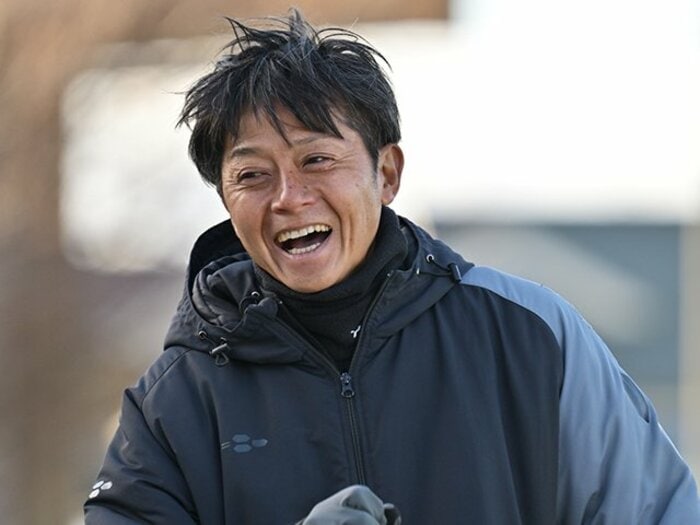 平日は不動産業、土日は「サッカーが休日です」J入りしなかった“高校サッカー得点王”江原淳史51歳の今「それ以外で賑わす子も出てくれば…」＜Number Web＞ photograph by Hideki Sugiyama