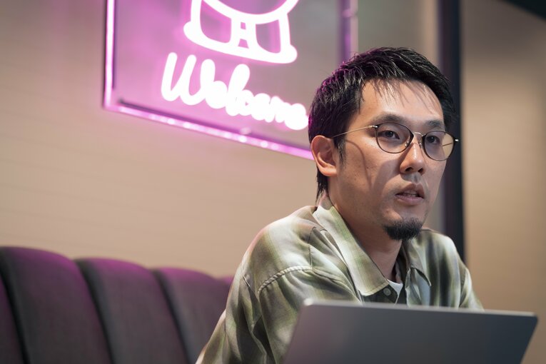 当時を振り返る重綱。現在は32歳になった　©Shiro Miyake