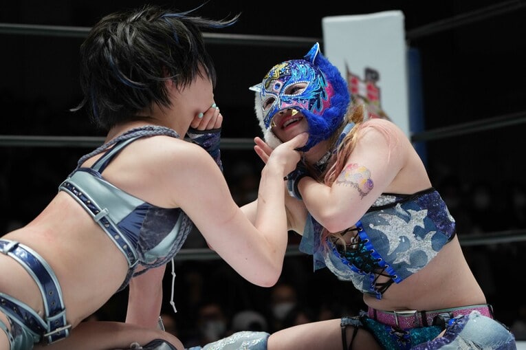 決着はつかなかったが、互いにラブコールを送った　©Essei Hara