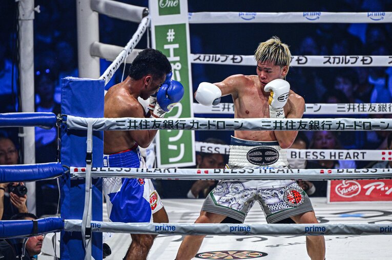 那須川天心vs.ジェルウィン・アシロ　©Takuya Sugiyama