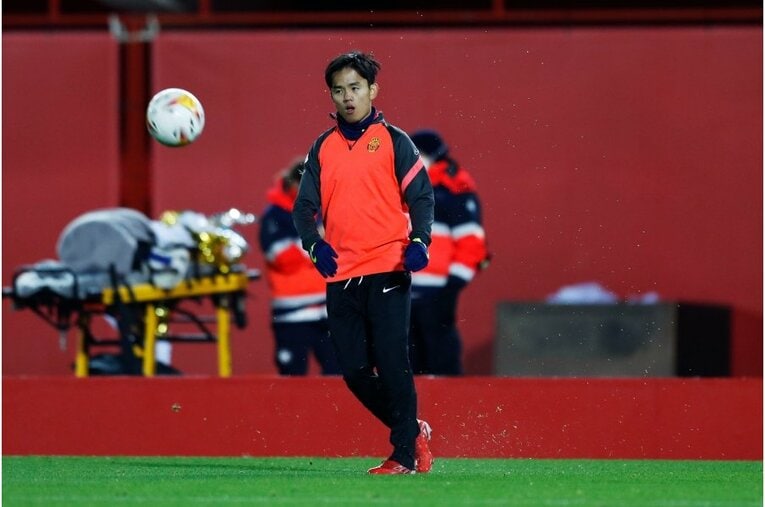 「クーボ！ クーボ！」大歓声が何度も… 久保建英を撮影カメラマンが見た希望の光《古巣ヘタフェからも復帰祝い》(13)