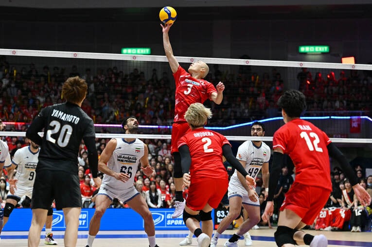 ベストセッター賞に選出された深津英臣　©︎JVA/AFLO SPORT