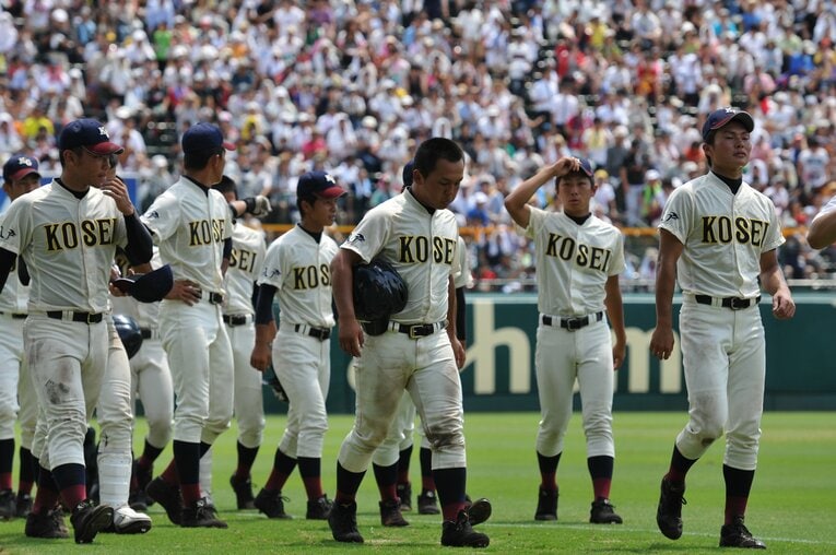 2012年夏の甲子園。決勝戦で大阪桐蔭高に敗れた直後　©BUNGEISHUNJU
