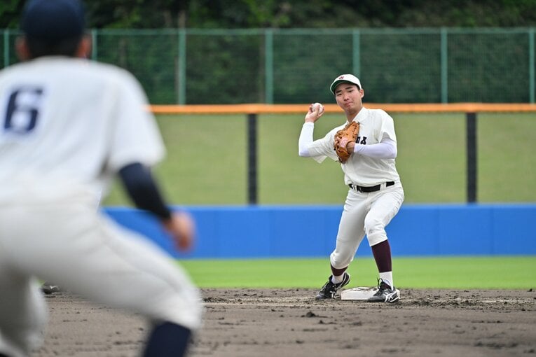 昨秋には日ハムから5位指名を受けた早大学院出身の山縣　©Hideki Sugiyama