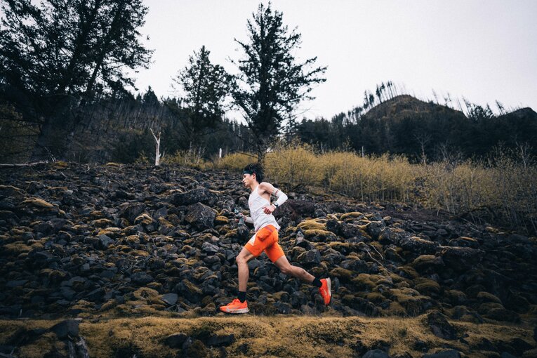 50kmレースでは小笠原光研が大会新記録で優勝  ©️NIKE