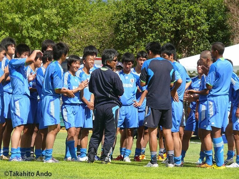 南野拓実、中島翔哉が聞いた大合唱。震災後のU-17W杯で体験した「世界」。(8) ／ photograph by Takahito Ando