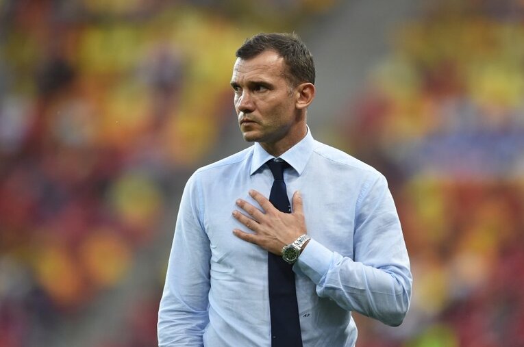 低迷するジェノアの監督に就任したシェフチェンコ。ウクライナのレジェンドは「来シーズンもセリエAを戦うこと」を目標に掲げる ／ photograph by Getty Images