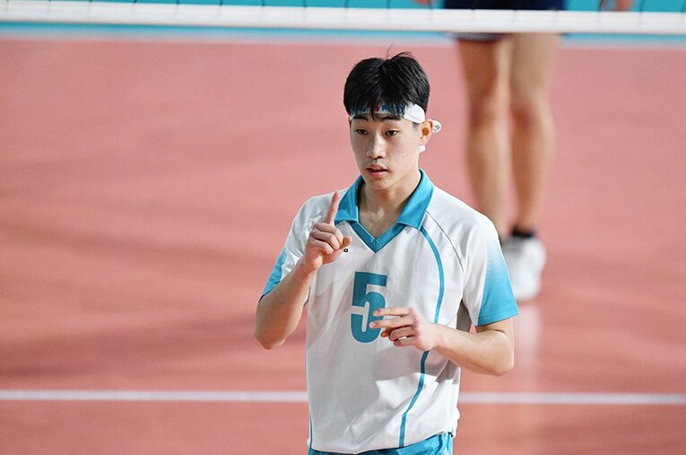 大会No.1セッターと評価される清風・前田凌吾。3度目の春高バレーで日本一を目指す（写真は昨年度大会） ／ photograph by MATSUO.K/AFLO SPORT