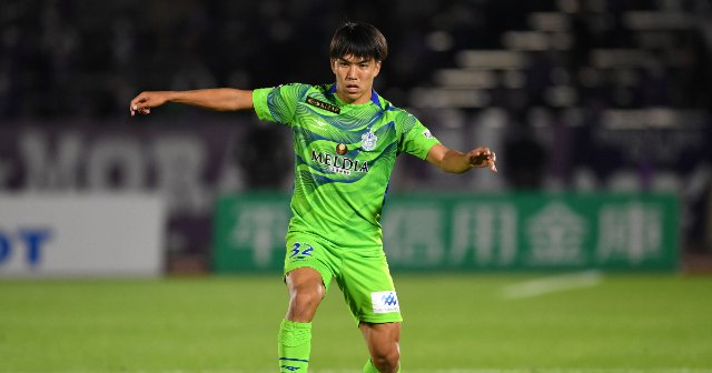ボールに触りたくない 湘南の 遠藤航2世 はアンカー恐怖症をどう克服したのか 田中聡19歳が語る 残留争いとパリ五輪 Jリーグ Number Web ナンバー