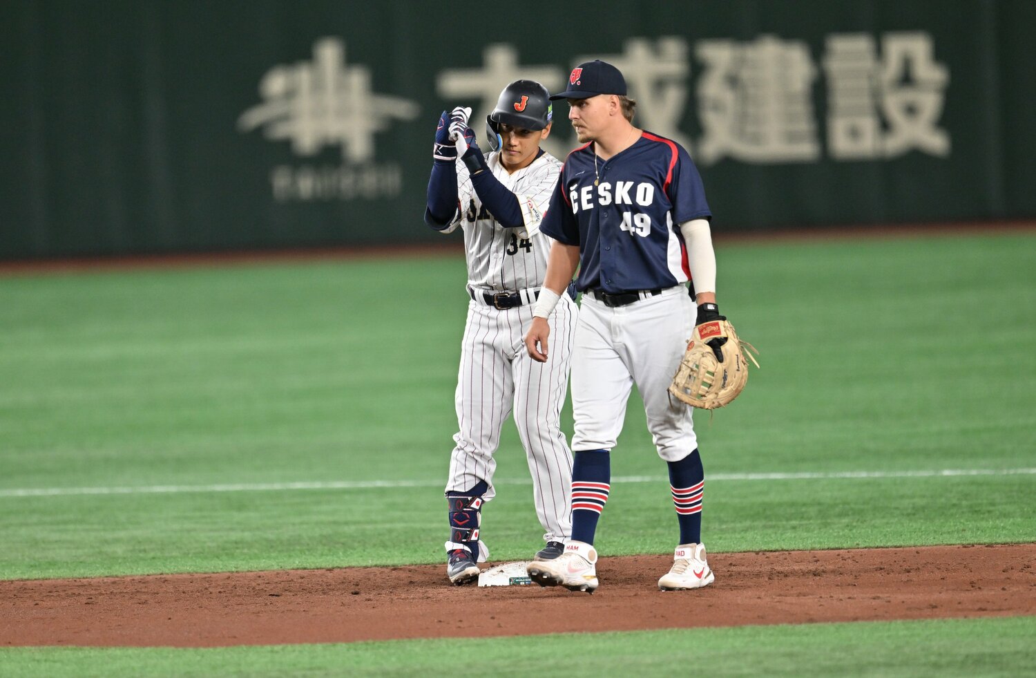 きっちり仕事をこなす吉田正尚の存在は打線に厚みをもたらしている。ペッパーポーズはやや控えめ？　©︎Naoya Sanuki