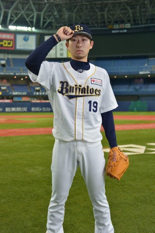 山本由伸23歳 21年の3503球 は22年に影響するのか 菅野智之や大野雄大らエースの フル回転した翌年成績 は 2 3 プロ野球 Number Web ナンバー