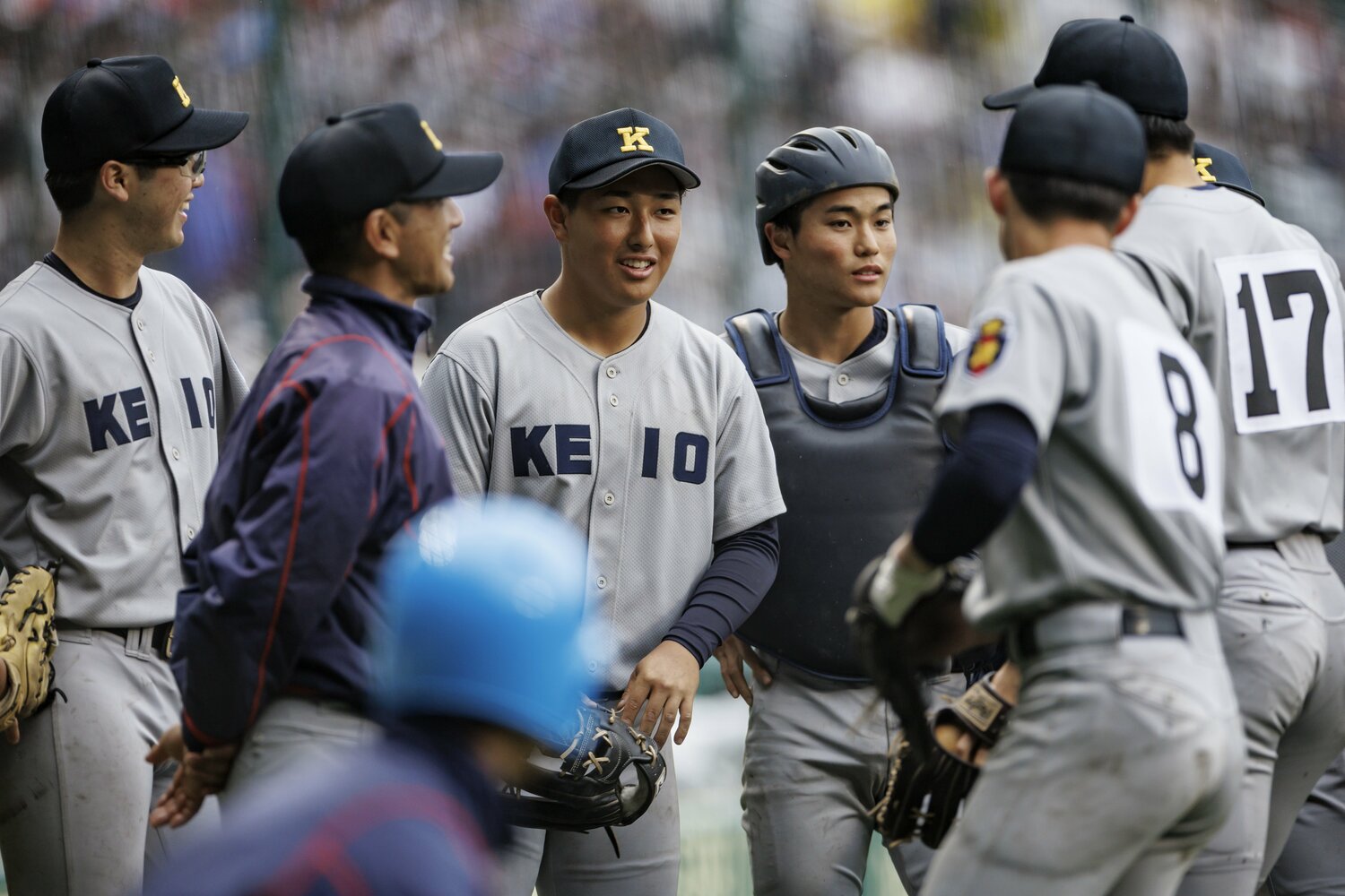 ３年の清原勝児（中央）はセンバツでヒットを放った Kiichi Matsumoto
