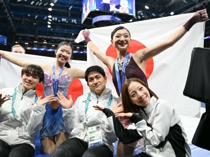 坂本花織25歳“ウラで後輩を助けていた”…中井亜美らへの情報提供、試合前日もりくりゅう生観戦「何か力になれれば…」だから日本フィギュアは強かった＜Number Web＞ photograph by Asami Enomoto／JMPA