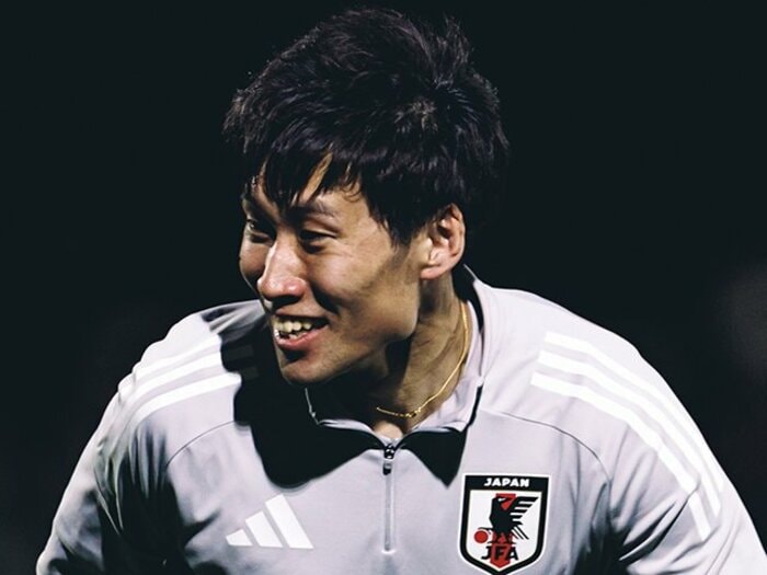 「高3以来じゃないですかね」キャプテン鎌田大地と「ポストを蹴って悔しがった」鈴木唯人が…じつは“負けた豪州戦”で見えた日本代表の進化＜Number Web＞ photograph by Robert Cianflone/Getty Images