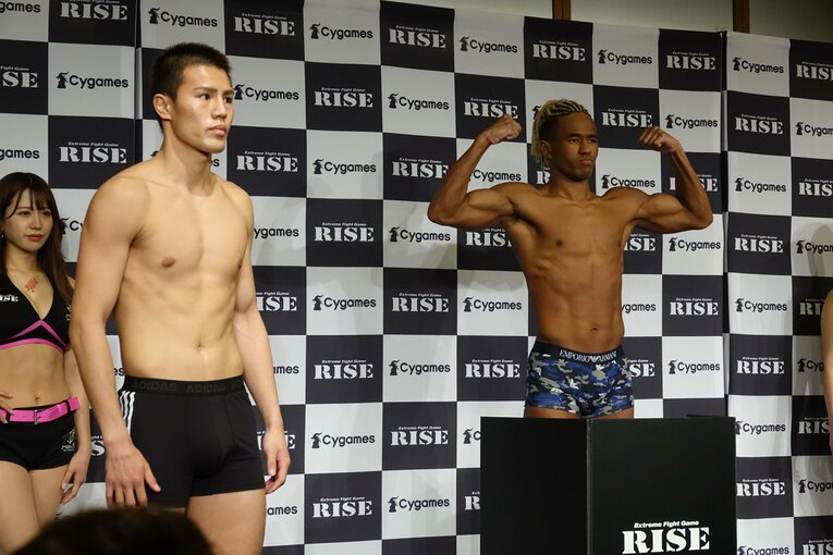 2022年4月、“ブラックパンサー”ベイノア戦前の軽量　©Koji Fuse