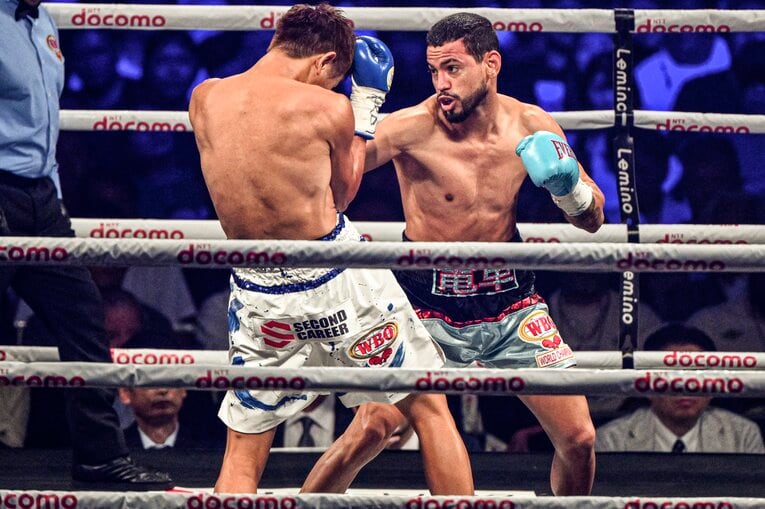 ロベイシ・ラミレスvs清水聡（2023年7月25日）©︎Takuya Sugiyama