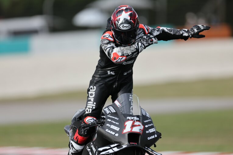 シーズン開幕前のマレーシアテストでのビニャーレス　photograph by Satoshi Endo