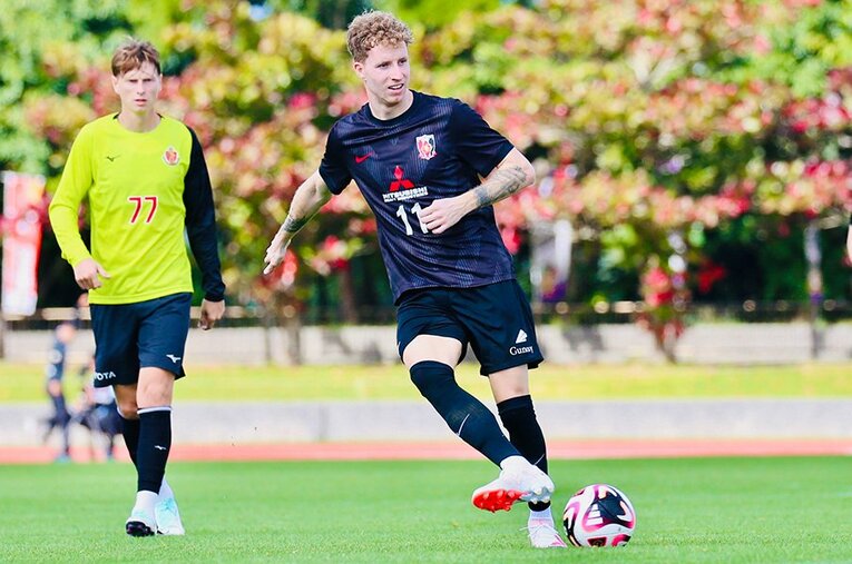 現役スウェーデン代表のグスタフソンは浦和レッズのキーパーソンとなるか ／ photograph by Tatsu Ikeda