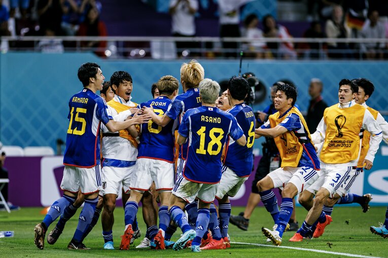 堂安、ドイツ戦の同点ゴール　©Kiichi Matsumoto/JMPA