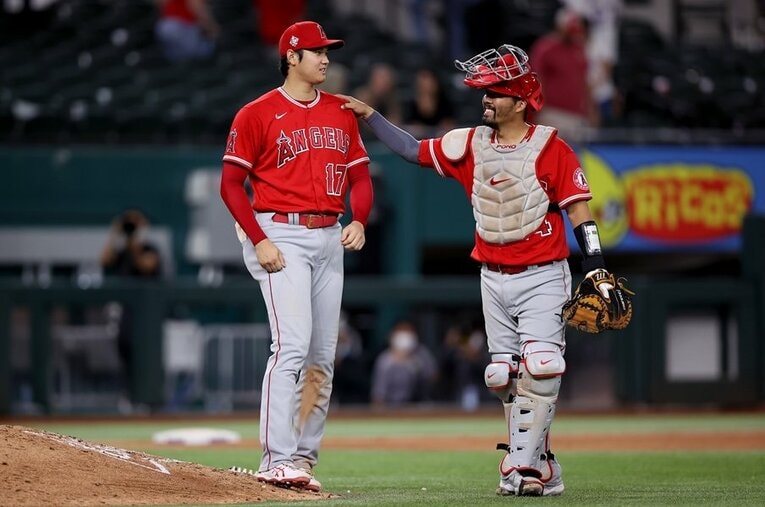 エンゼルスでは大谷翔平とバッテリーも組んだ捕手カート・スズキ。現役引退を表明した彼に、日本人メジャーリーガたちとの思い出を聞いた。 ／ photograph by Getty Images