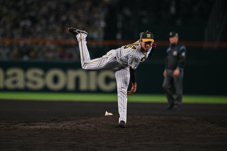 富山GRNサンダーバーズ から2019年に阪神入団の湯浅京己は昨年の最優秀中継ぎ。11月の日本シリーズでの復活登板も話題に　©Nanae Suzuki