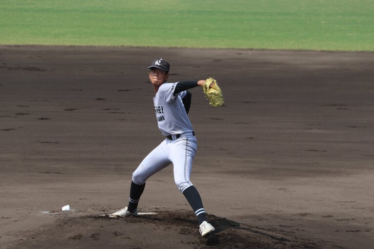 チームのエースである187センチの長身・勝田海斗投手　©Fumi Sawai