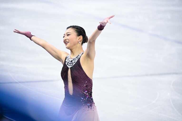 ミラノ五輪団体での美しい演技の数々【スワイプするとそのほかの写真もご覧になれます】　©Asami Enomoto／JMPA