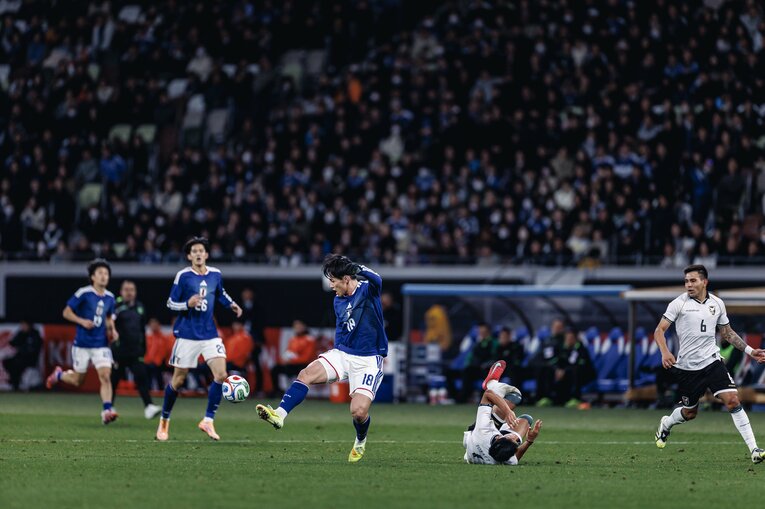 上田のプレーは後藤にとっても参考になっているという　©Kiichi Matsumoto