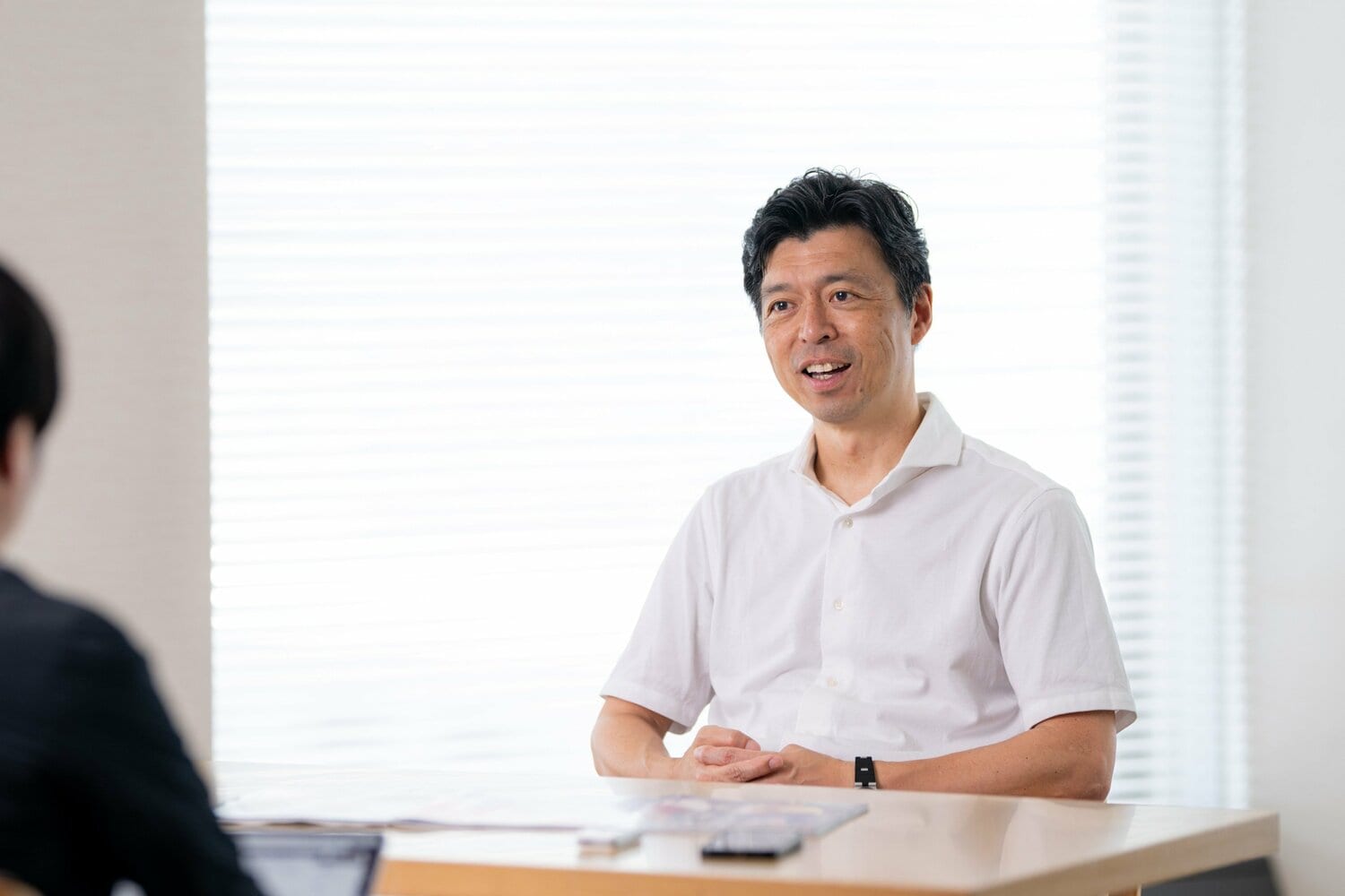 この春、NHKを退局し、起業した豊原謙二郎さん。フリーアナとしても活躍中だ　©︎Nanae Suzuki