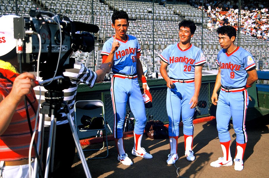 194cmの高身長だった高橋智（52番）。デカという愛称で人気があった©Hatsuhiko Okada