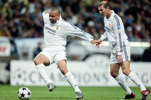 「すべては即興だった」動くだけで脅威たりえた規格外のストライカー、ロナウドが愛した「9番」の醍醐味