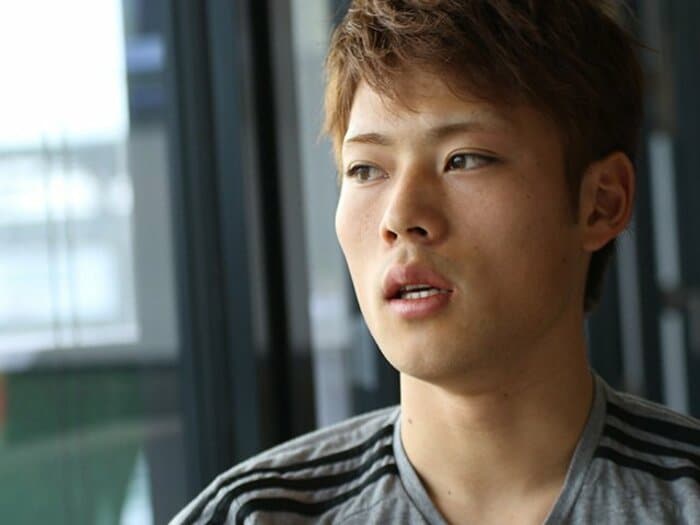 欧州クラブに挑戦する18歳の光と影。渡邊凌磨、ブンデスでの今を語る。<Number Web> photograph by Takahito Ando