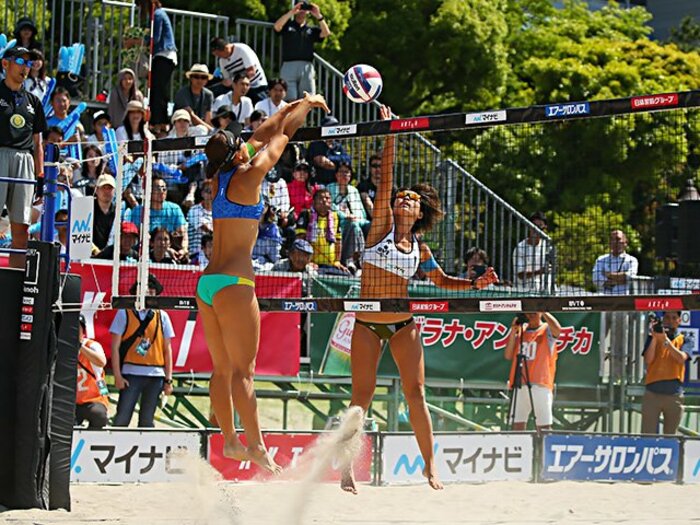 ビーチバレーのイメージカラーは黒?斬新な方針転換で認知度アップを。<Number Web> photograph by JVA BEACHVOLLEYBALL
