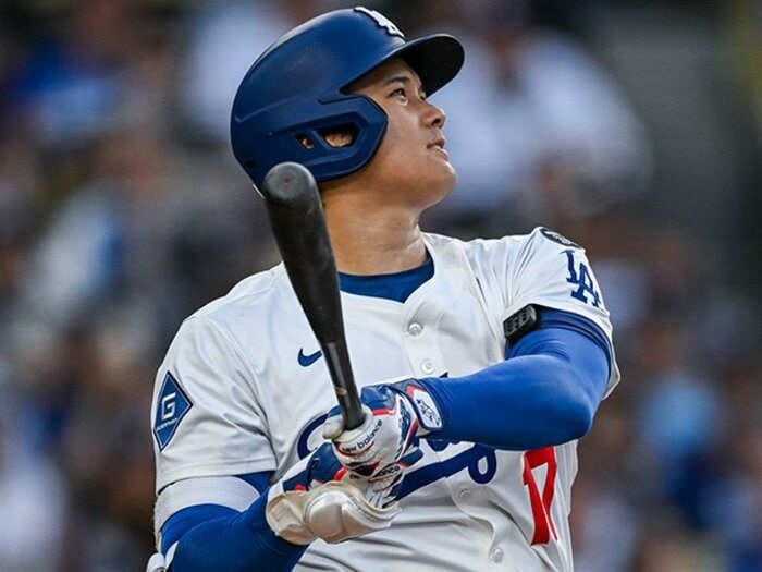 「れ、0.005％」大谷翔平ホームランボールの“衝撃数字”「逆方向が7本→14本に倍増」ドジャースタジアム2年間57発の着弾点を調べてみた＜Number Web＞ photograph by Nanae Suzuki