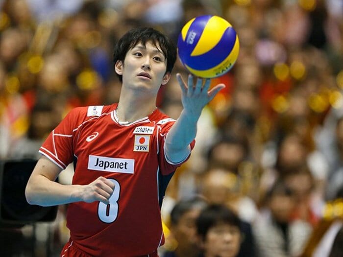 「対世界」の感覚を取り戻せるか。男子バレー、五輪への活路はサーブ！＜Number Web＞ photograph by AFLO